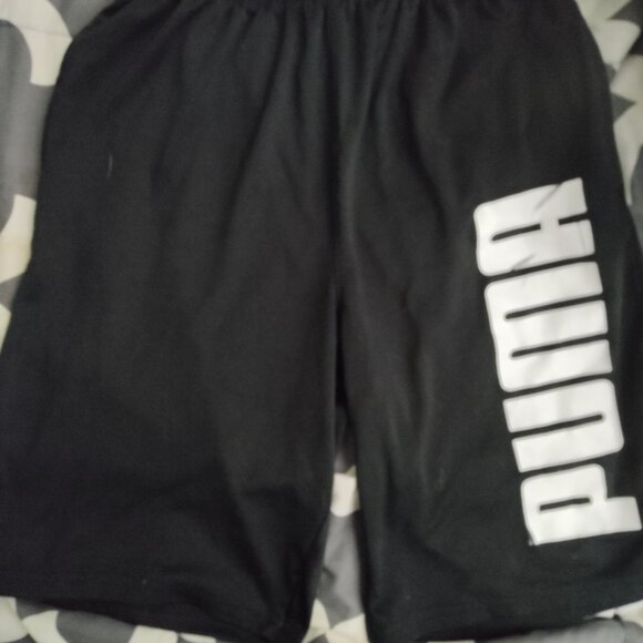Boys PUMA Shorts (M) - Picture 1 of 4